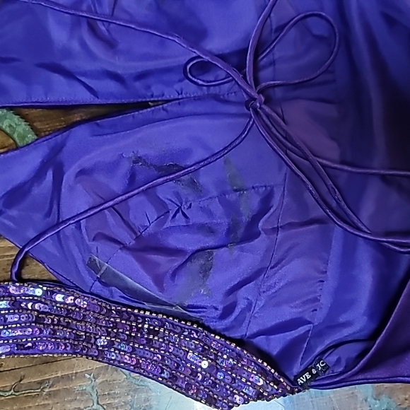 Dave & Johnny's by Laura Ryner Satin Purple Dress Bead & Sequin Formal Gown Prom - Picture 4 of 7